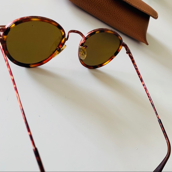 Giorgio Armani vintage rare sunglasses (GUC) - Picture 3 of 4